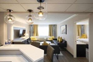 Premium Room, 1 King Bed, City View, Executive Level | Living area | 45-inch LED TV with cable channels, TV - Gateway Hotel and Conference Center at Iowa State University (Ames)