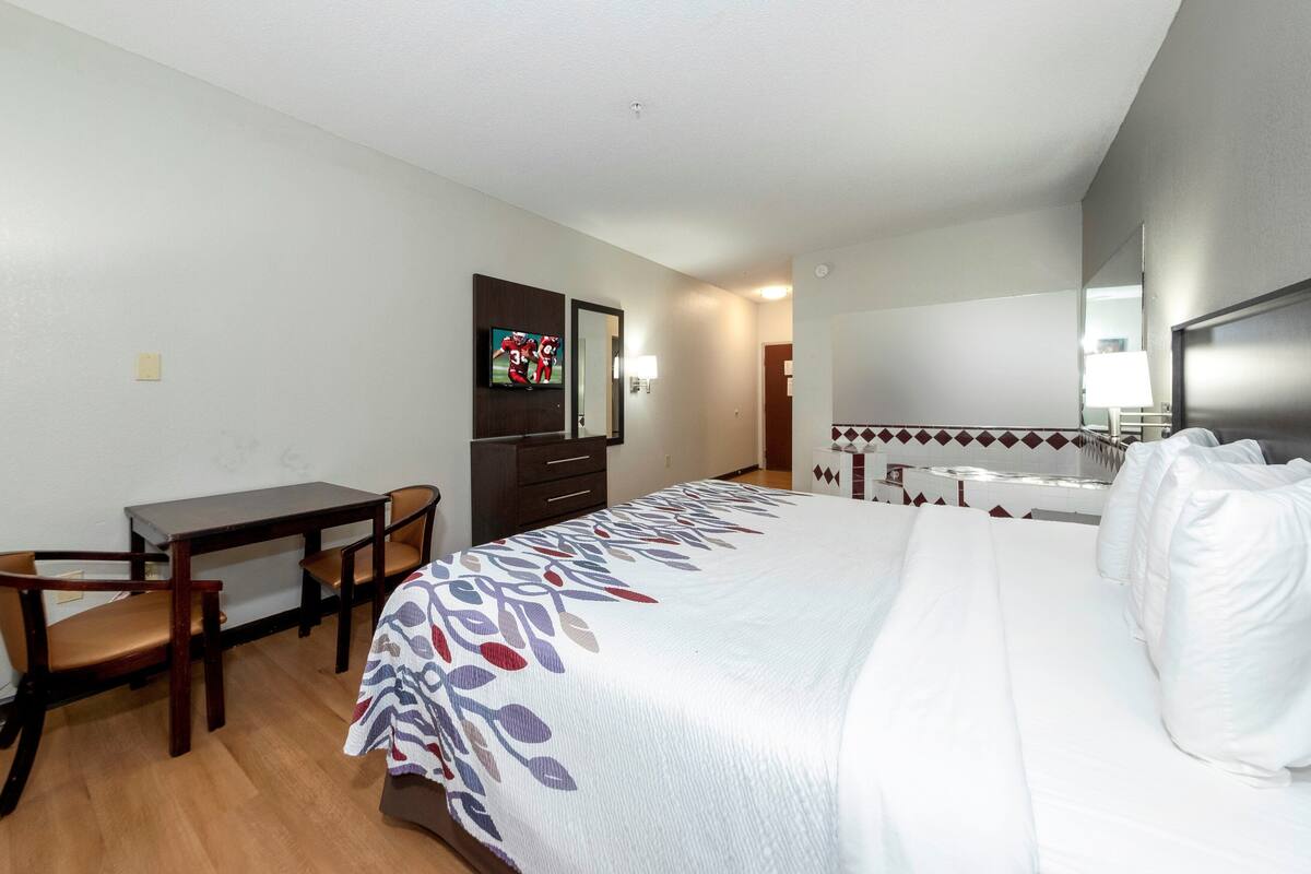 Laptop workspace, blackout drapes, iron/ironing board, WiFi (free)
