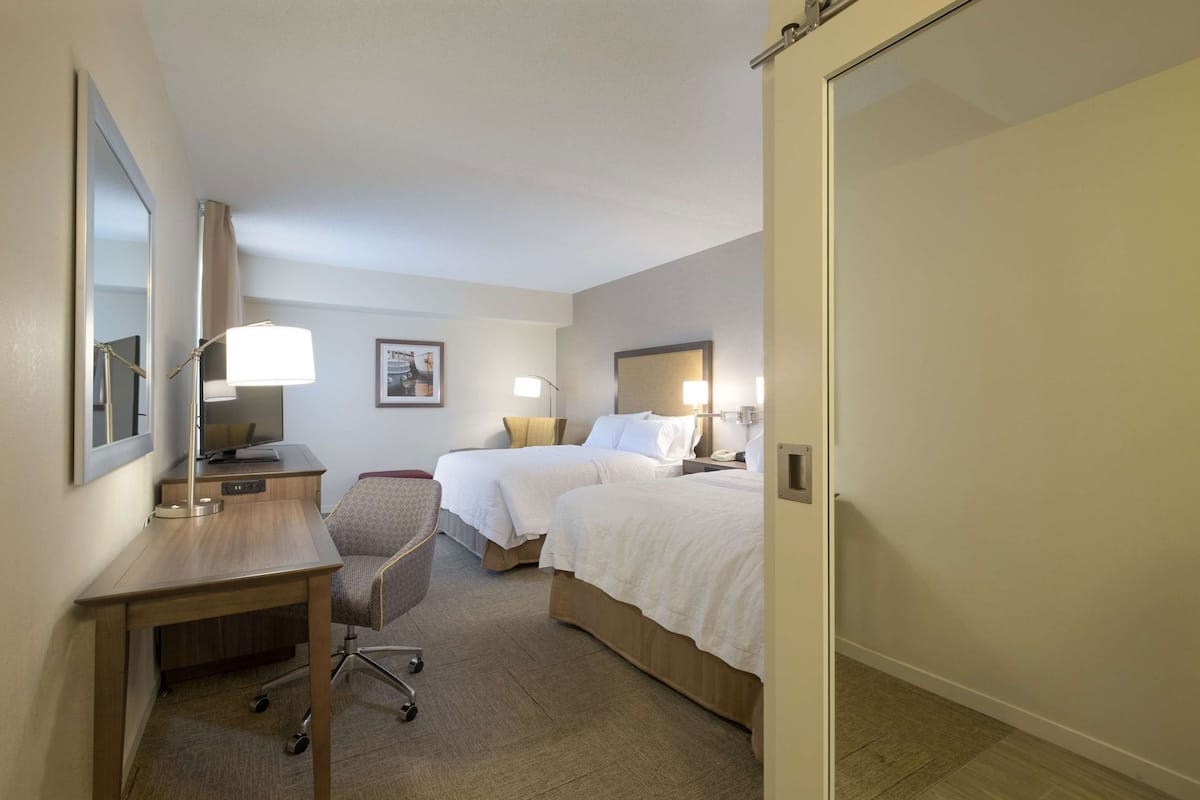 Premium bedding, down comforters, in-room safe, individually furnished