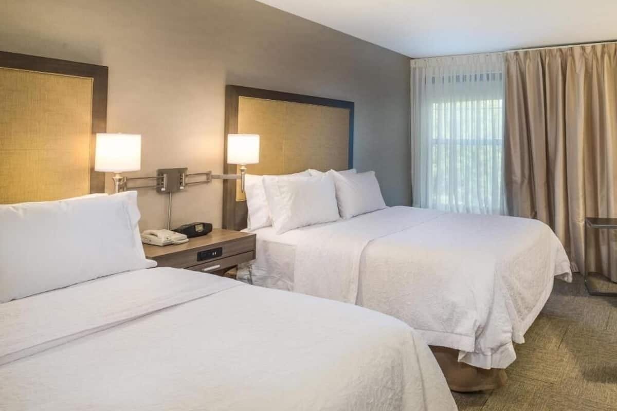 Premium bedding, down comforters, in-room safe, individually furnished
