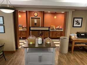 Free daily buffet breakfast
