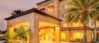 Courtyard by Marriott West Palm Beach Airport