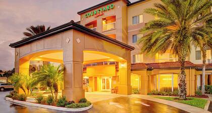 Courtyard by Marriott West Palm Beach Airport