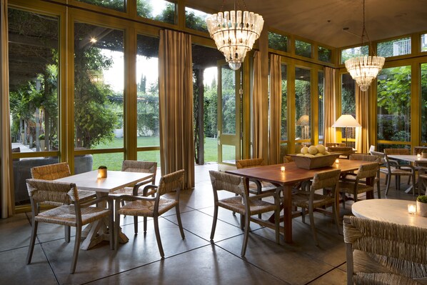 Petit déjeuner continental compris tous les jours