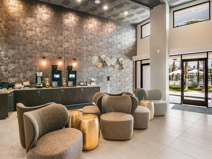 Free daily on-the-go breakfast