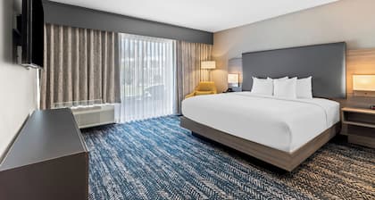 Hourglass Hotel, Trademark Collection by Wyndham