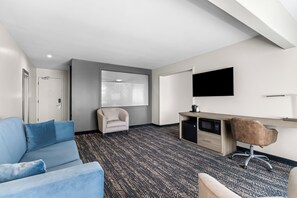 Suite, 1 très grand lit, non-fumeur | Salle de séjour