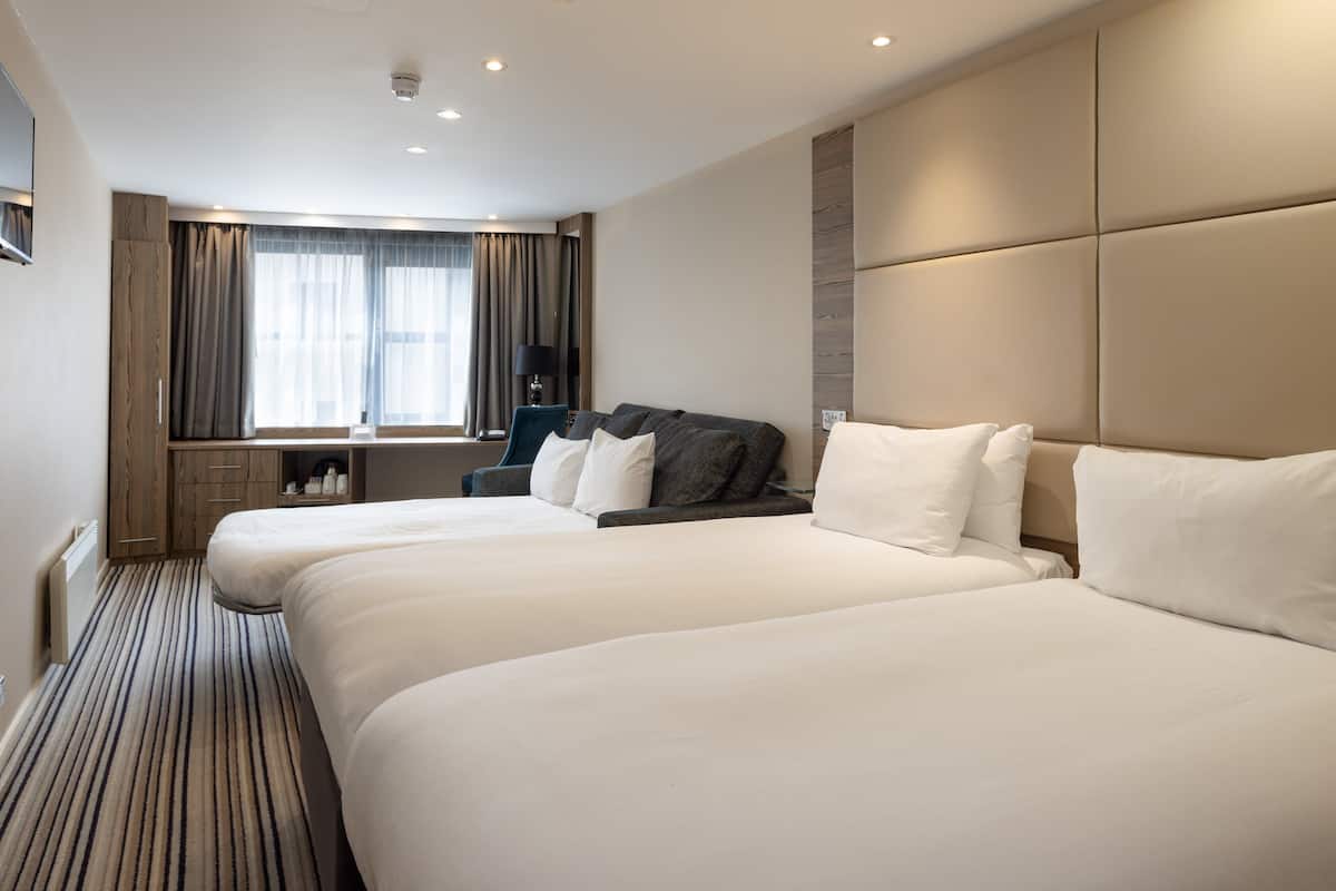 Premium Room, Multiple Beds | Desk, free cribs/infant beds, free WiFi, bed sheets