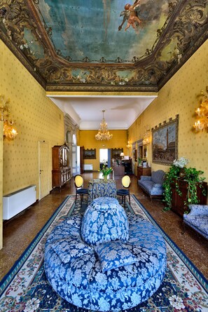 Lobby - Ca' Malipiero (Venice)