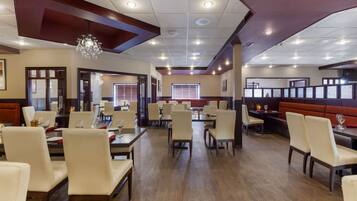 Desayuno continental incluido todos los días