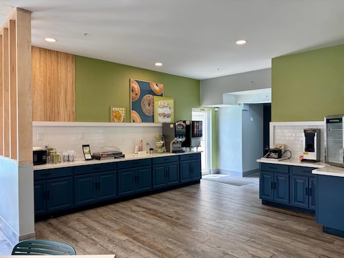 Quality Inn & Suites Georgetown - Seaford