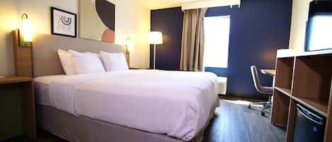 Room, 1 King Bed, Accessible, Non Smoking | Premium bedding, desk, blackout drapes, iron/ironing board