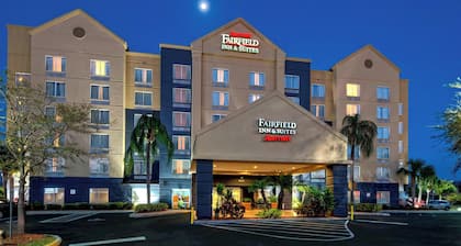 Fairfield Inn & Suites by Marriott Near Universal Orlando