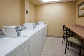 Laundry room - Homewood Suites by Hilton Sioux Falls (Sioux Falls)