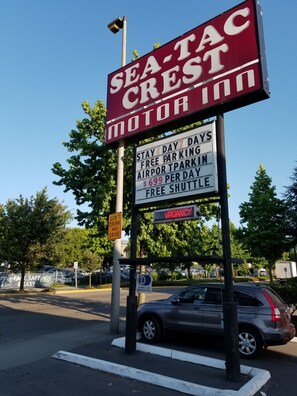 Exterior - Sea-Tac Crest Motor Inn (SeaTac)