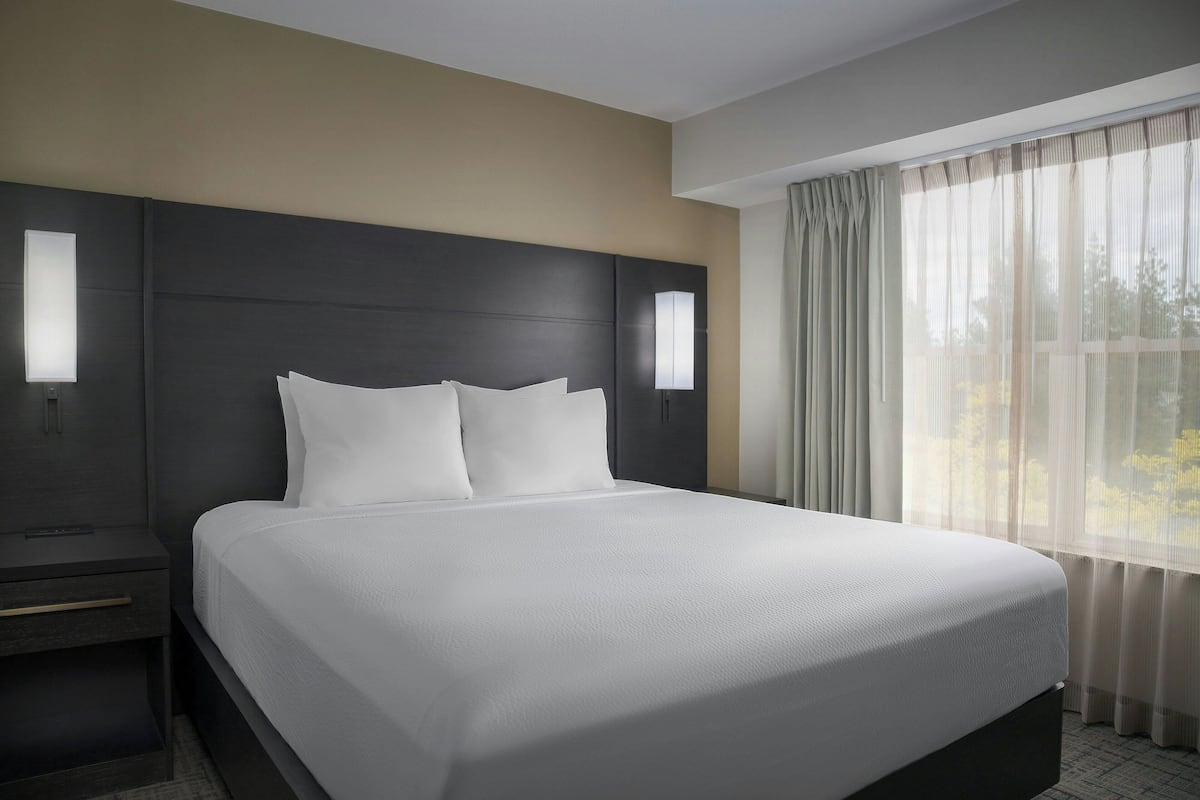 Suite, 2 Bedrooms | 1 bedroom, individually furnished, laptop workspace, blackout drapes