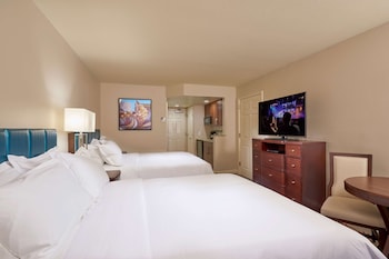 Premium bedding, down comforters, pillowtop beds, in-room safe at Hilton Grand Vacations Club Paradise Las Vegas