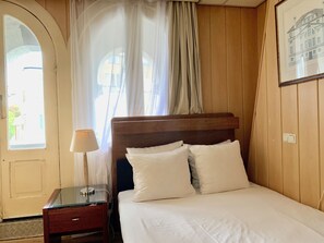 Double Room, 1 Double Bed (Double Room, Balcony) | Living area - Hotel Di Ann Amsterdam City Centre (Amsterdam)