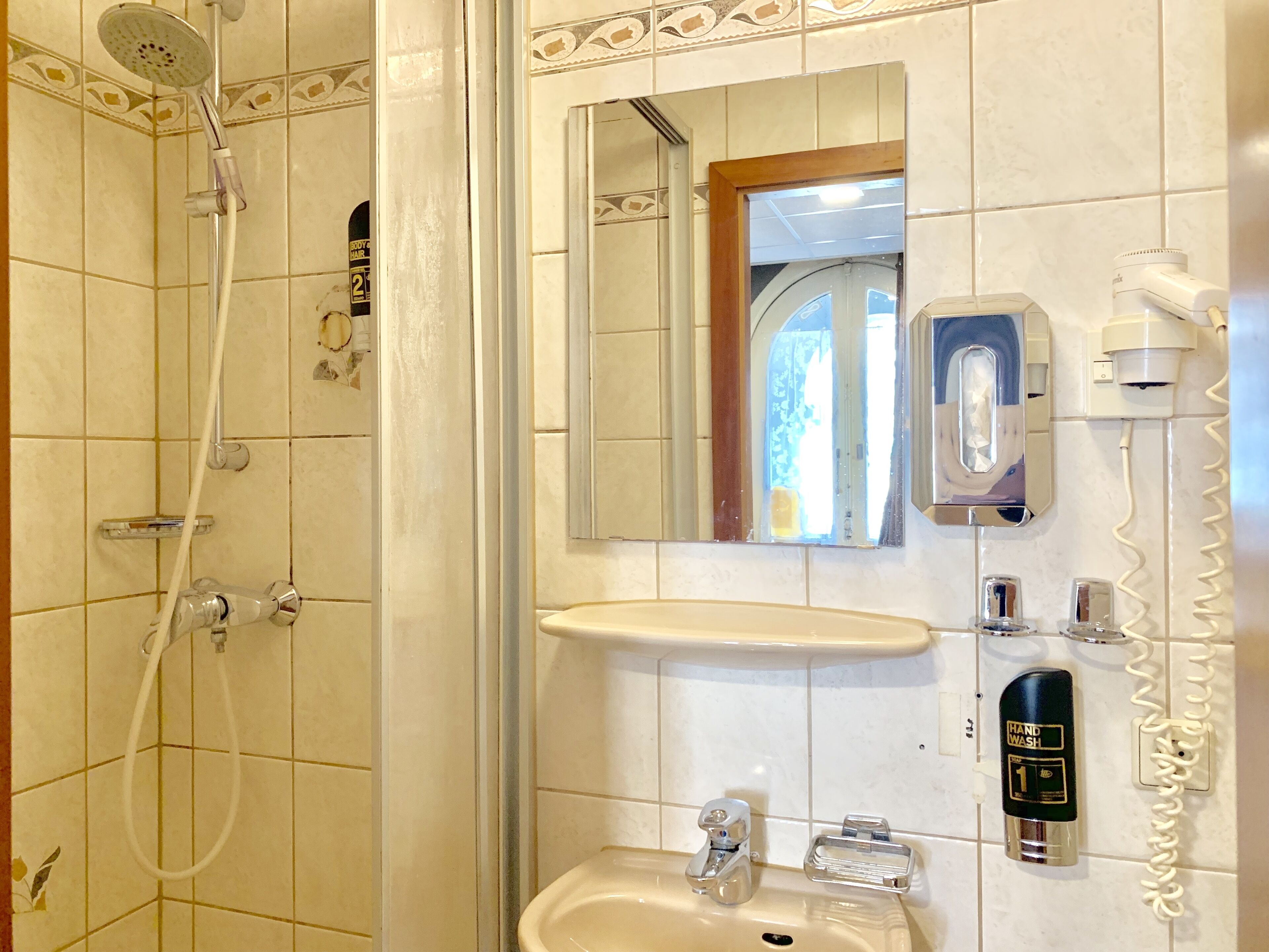 Photo - Di-Ann City Centre Hotel