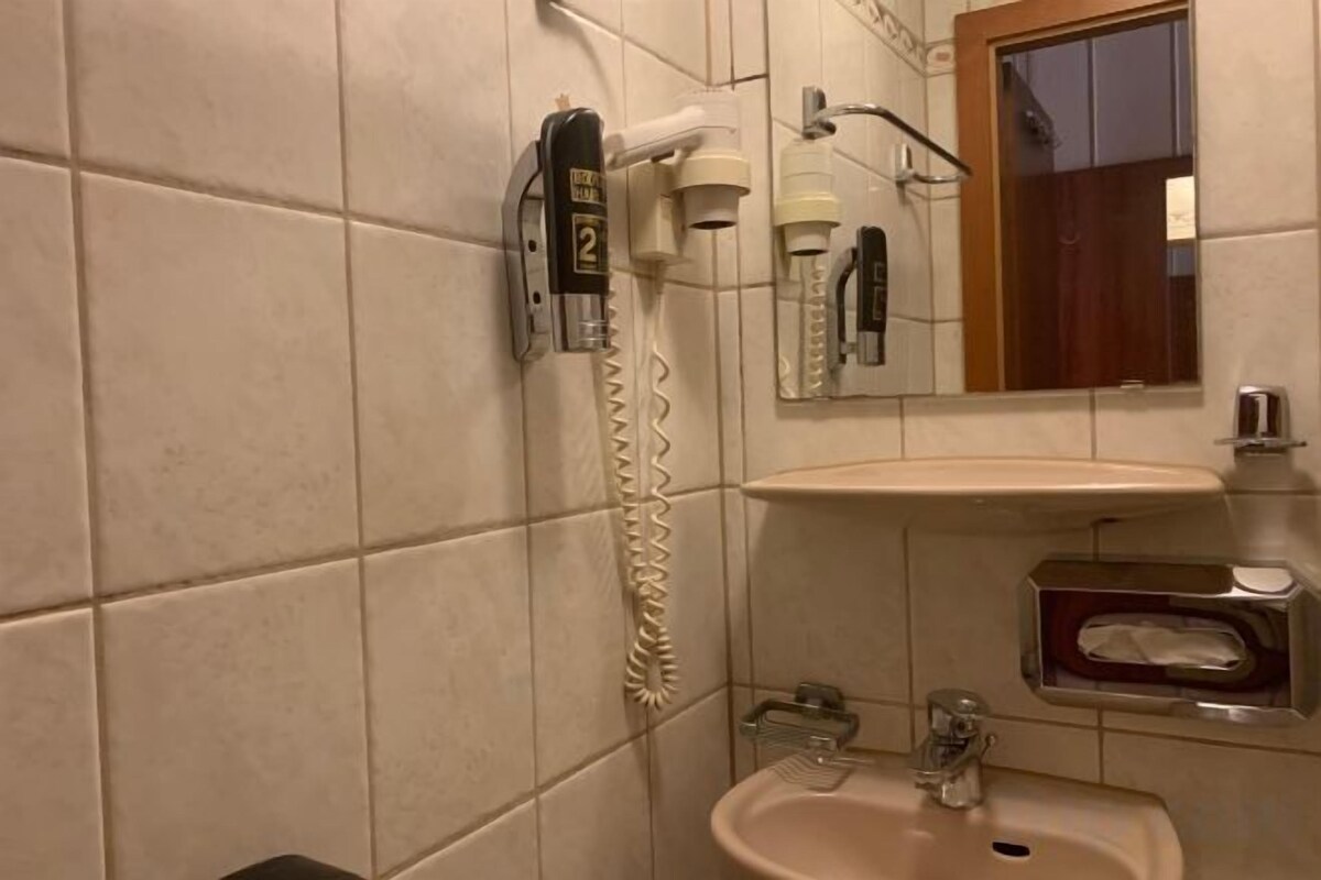 Bathroom | Shower, free toiletries, towels, soap