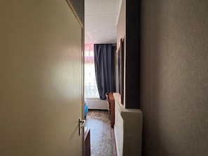 Habitació doble, 1 llit doble (Double Room, Balcony) | Caixa forta a l'habitació, wifi gratuïta i roba de llit