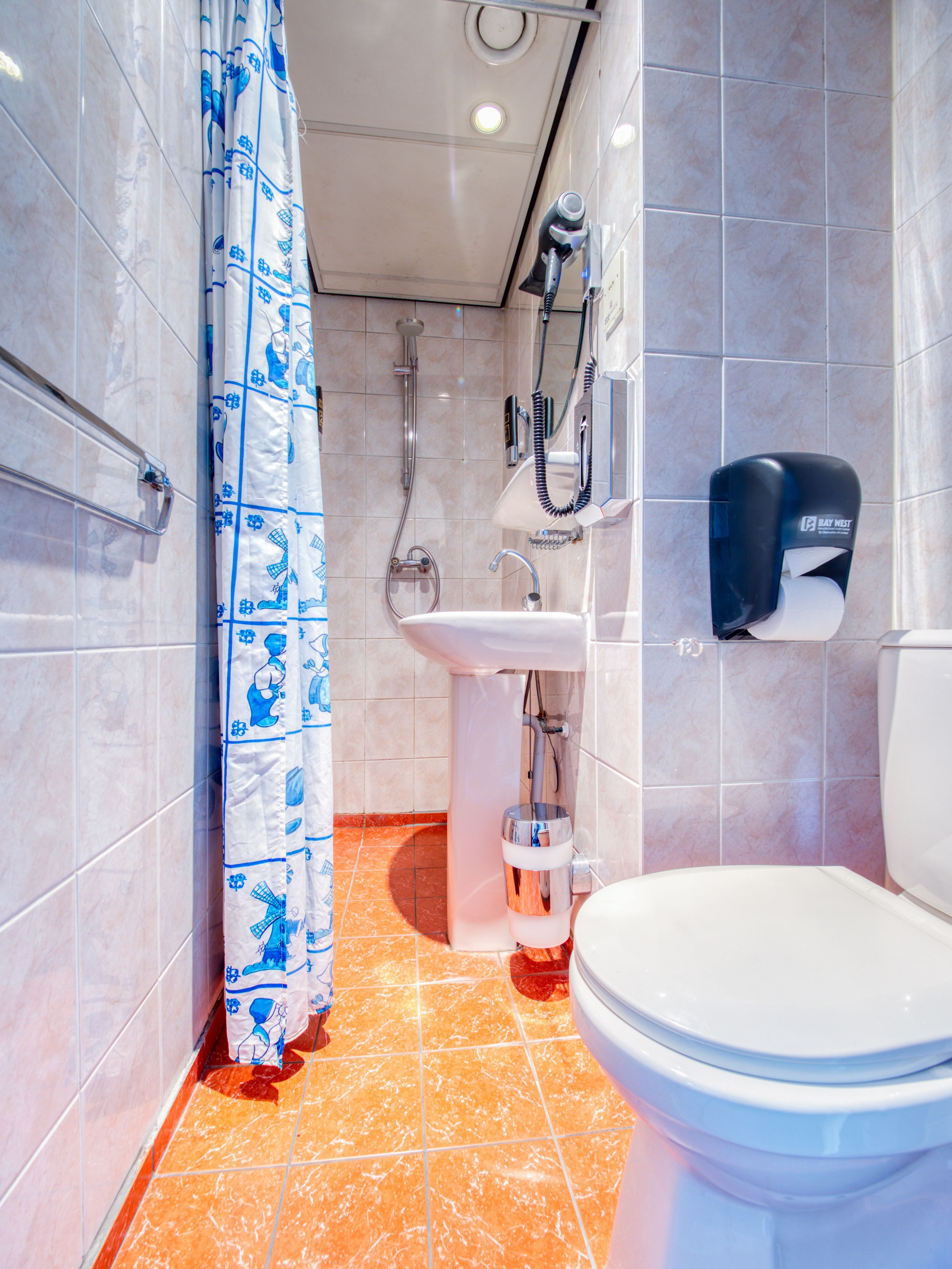 Photo - Di-Ann City Centre Hotel