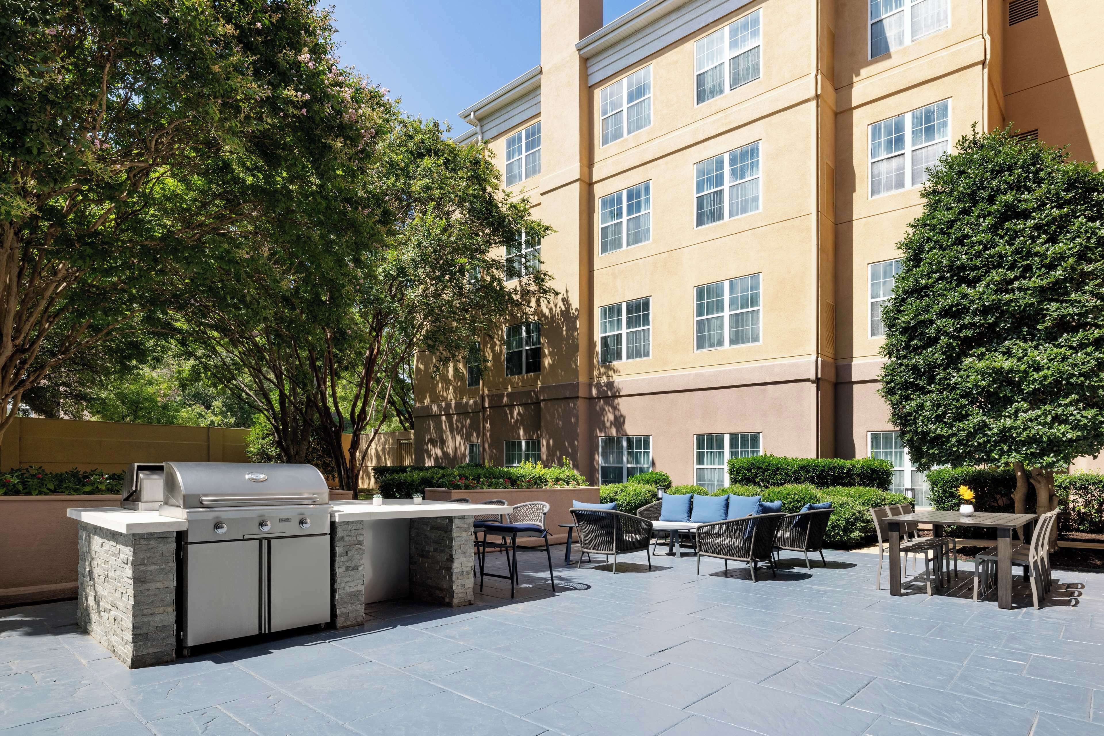 バーベキュー / ピクニック エリア