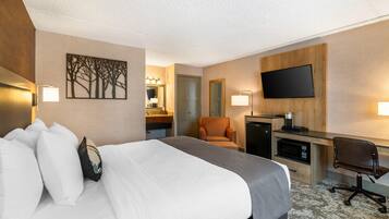 Habitación estándar, 1 cama King size, para no fumadores | Ropa de cama hipoalergénica y escritorio