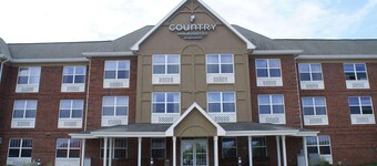 Country Inn & Suites by Radisson, Lansing, MI