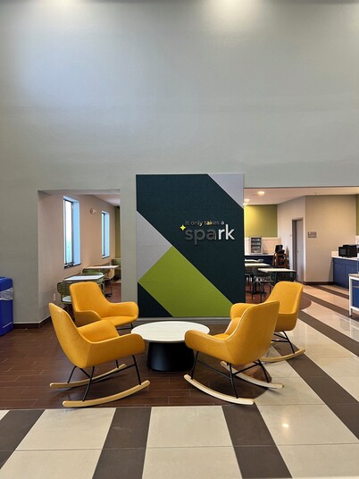 Spark by Hilton Indianapolis Northeast Fishers