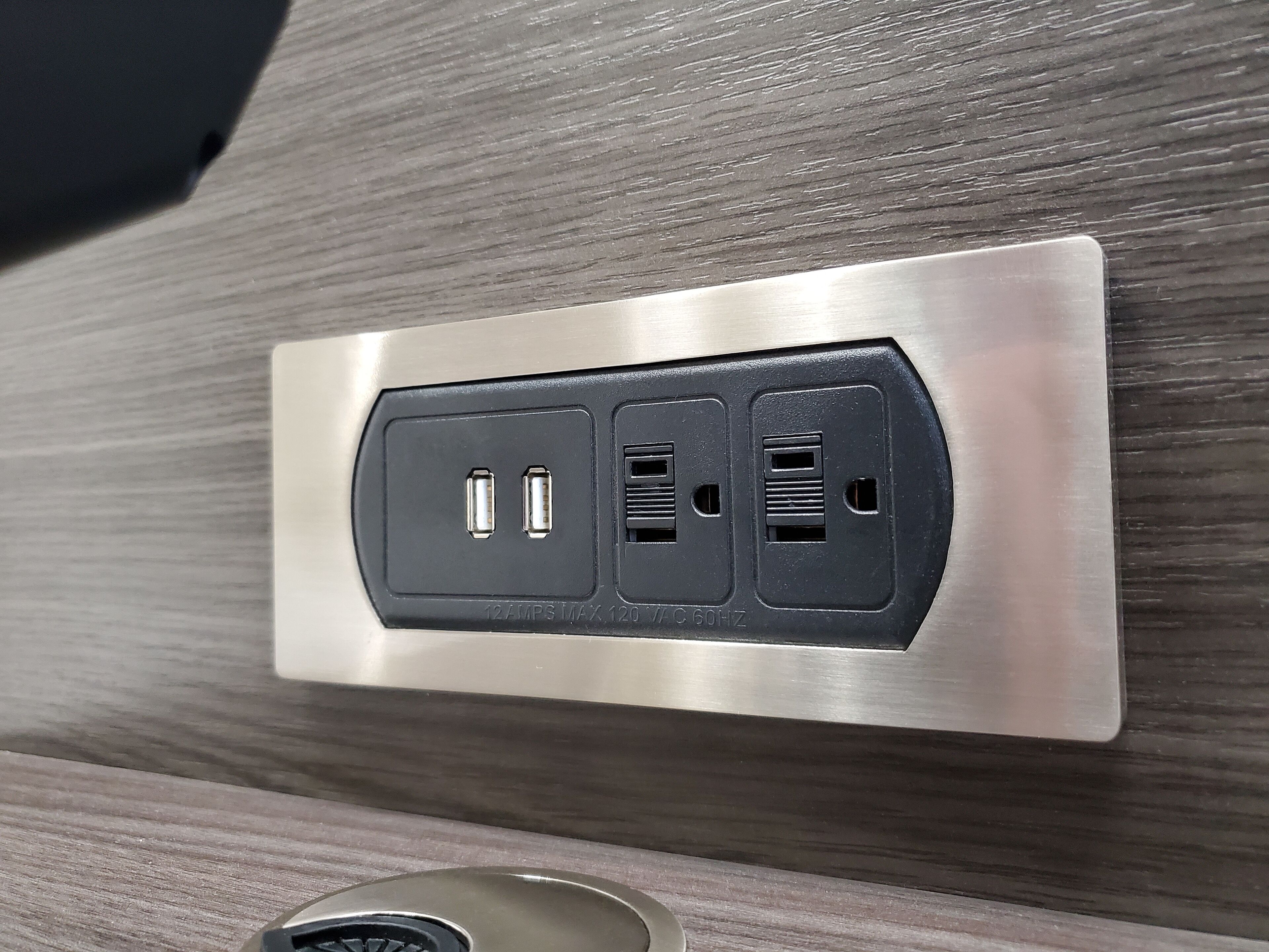 desk, laptop workspace, iron/ironing board, free wifi