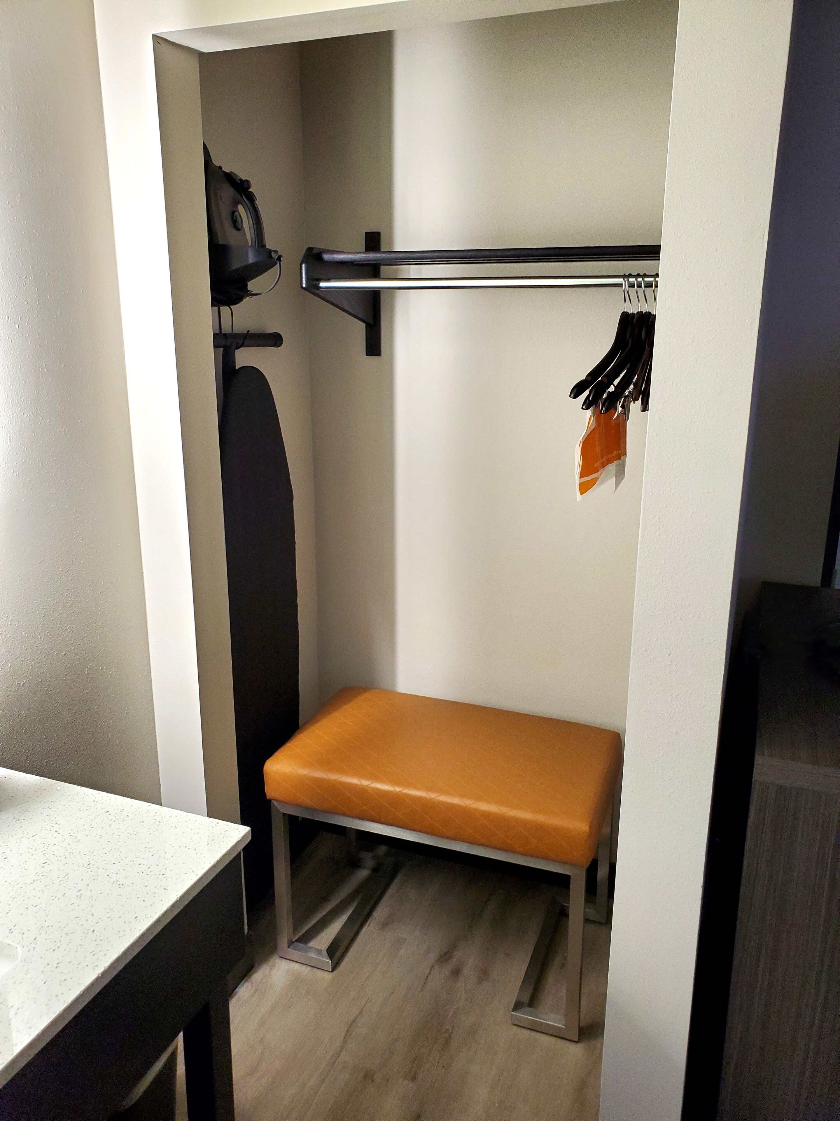 32-inch flat-screen tv with satellite channels, tv