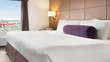 Suite, 1 Bedroom | Premium bedding, desk, blackout curtains, iron/ironing board