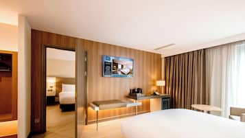 Pillowtop beds, in-room safe, desk, laptop workspace