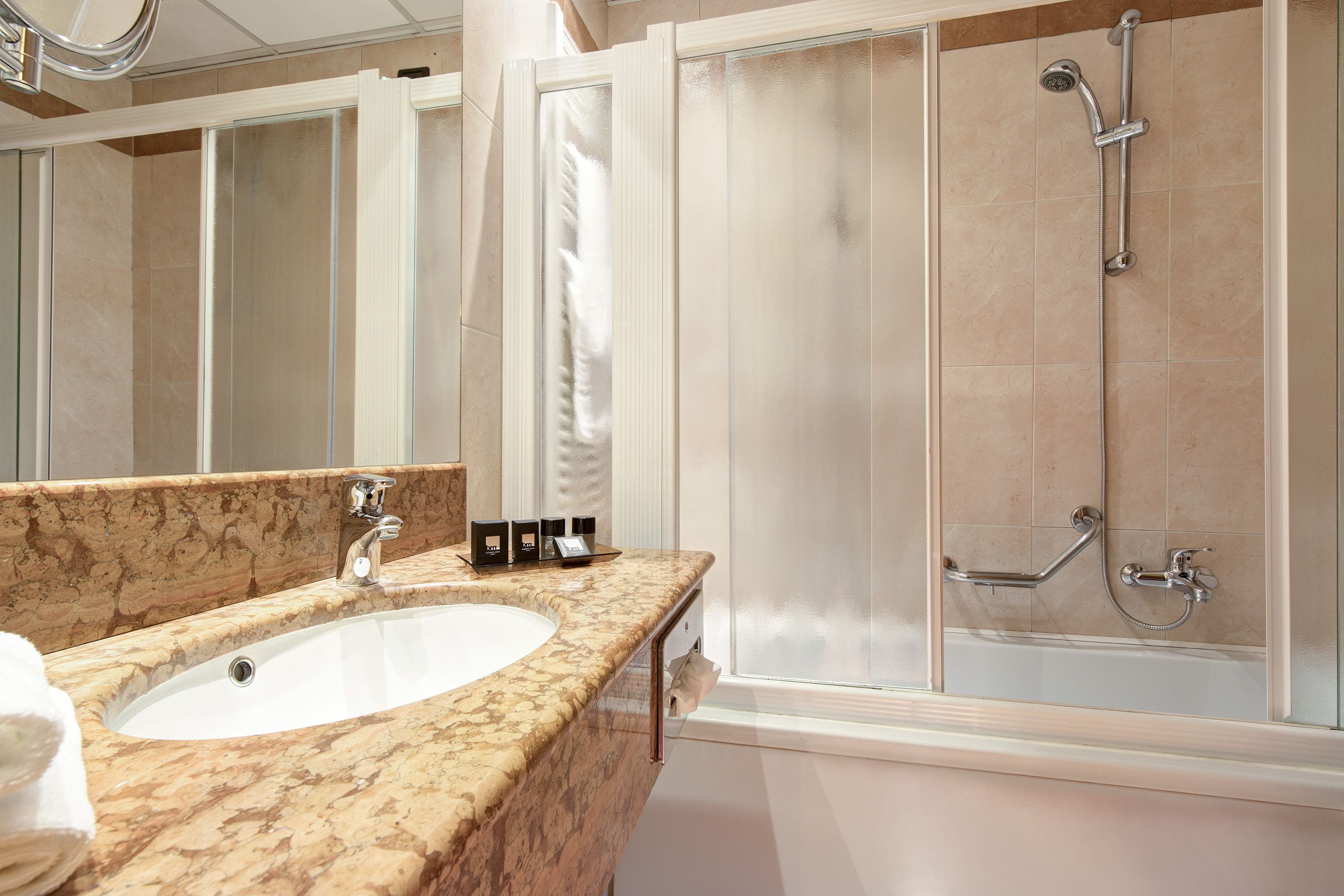 minibar, in-room safe, desk, blackout curtains