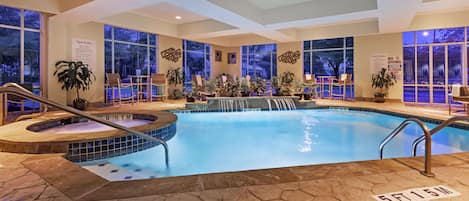 Piscine couverte