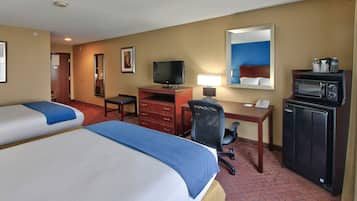 Camera Standard, 2 letti queen | Copriletto in piuma, una cassaforte in camera, una scrivania