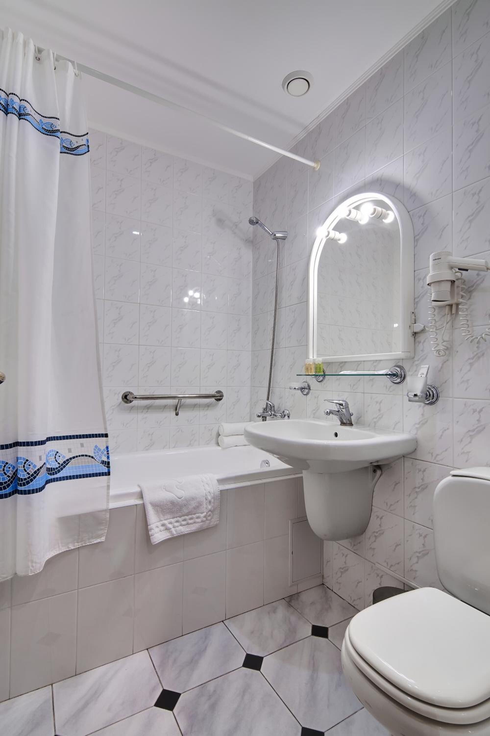 Free toiletries, hair dryer, bathrobes, slippers