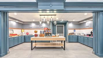 Free daily continental breakfast