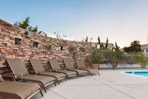 Pool - Hampton Inn San Marcos, CA (San Marcos)
