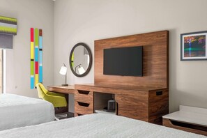 Habitación, 2 camas Queen size, refrigerador | Caja de seguridad en la habitación, cortinas blackout y cunas gratuitas