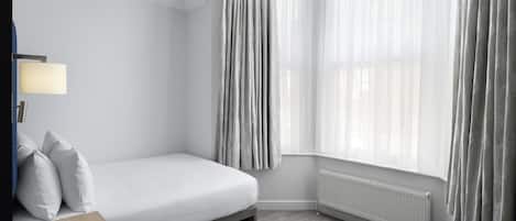 Room, 1 Queen Bed, Accessible | In-room safe, desk, laptop workspace, soundproofing