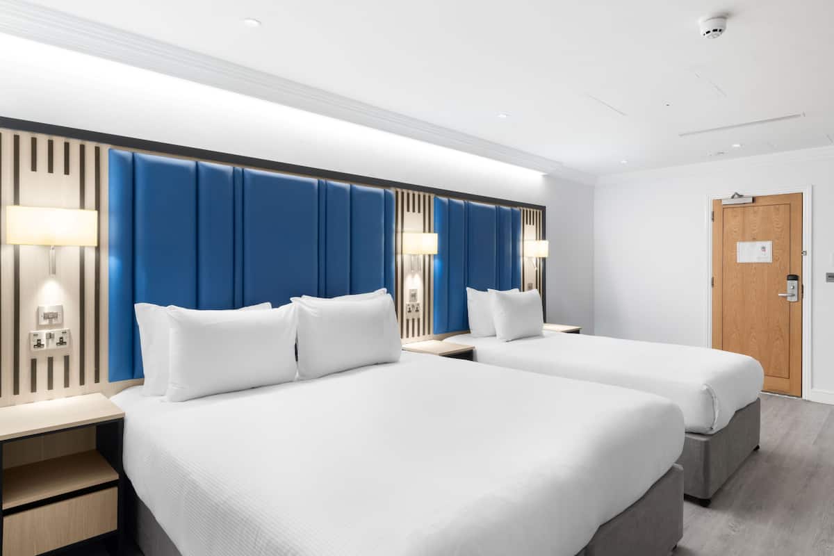 Standard Triple Room (No Window)