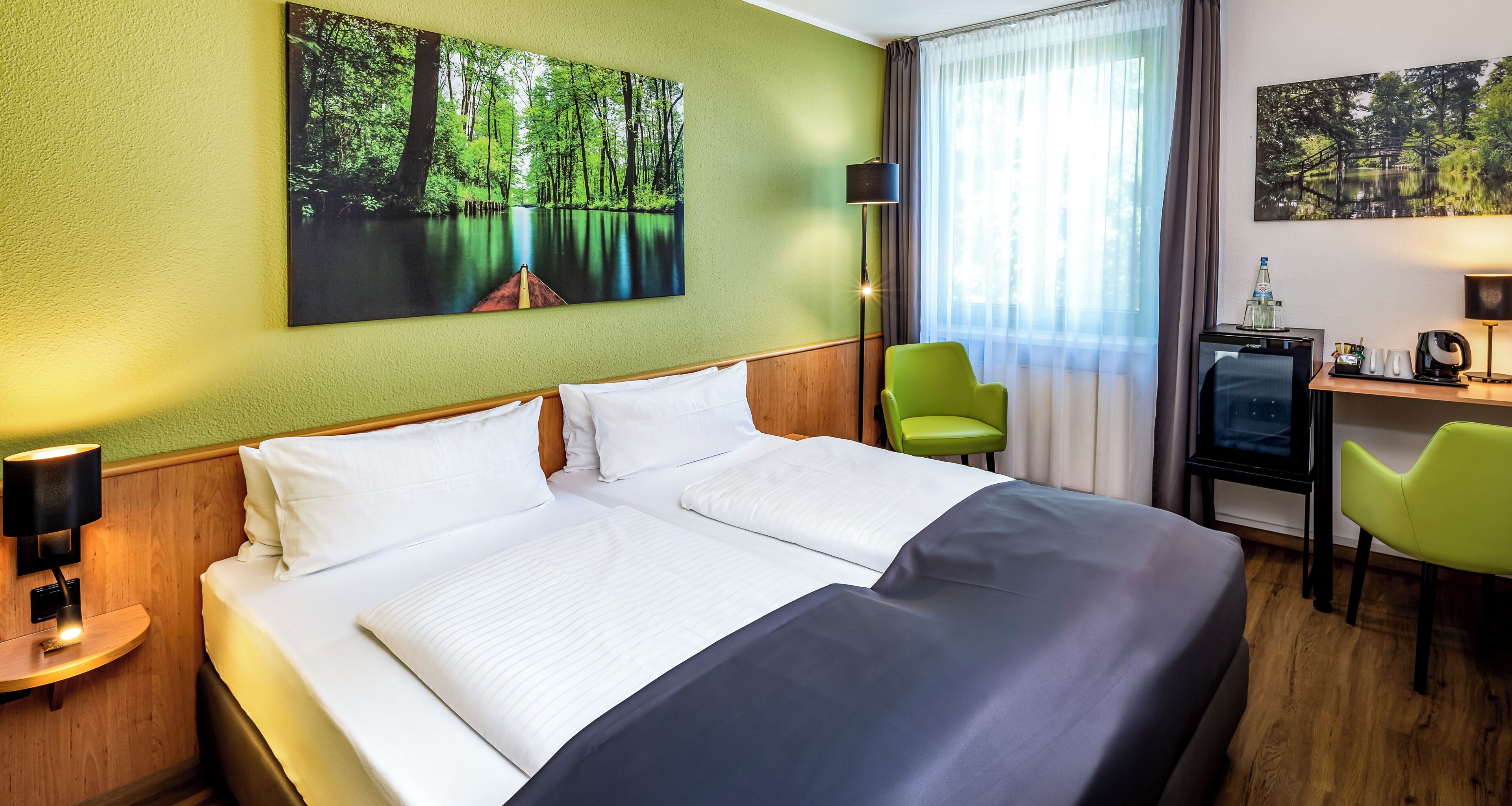 Standard Room, 1 Single Bed | In-room safe, laptop workspace, soundproofing, cots/infant beds