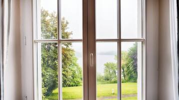 Allergikerbettwaren, Zimmersafe, individuell dekoriert