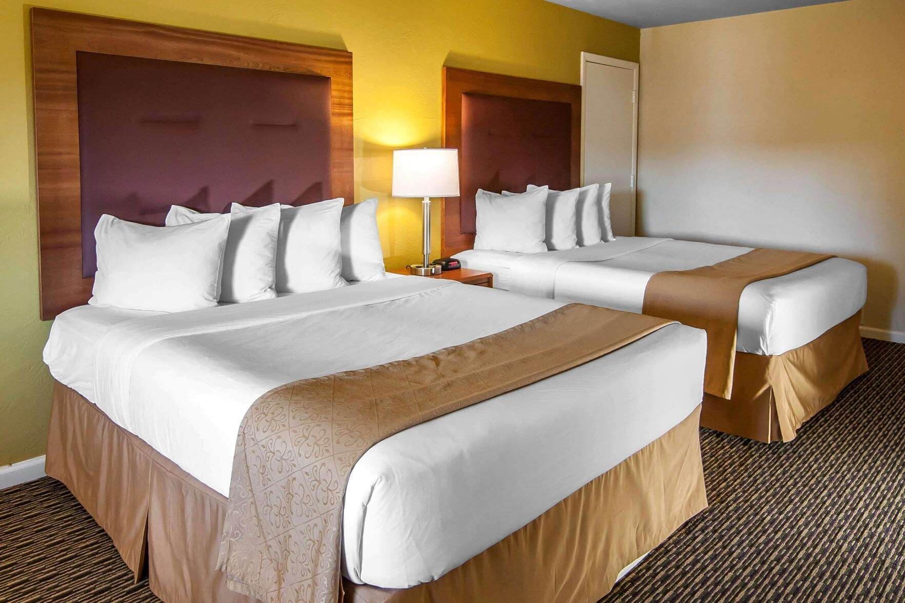 Blackout drapes, iron/ironing board, free WiFi, bed sheets