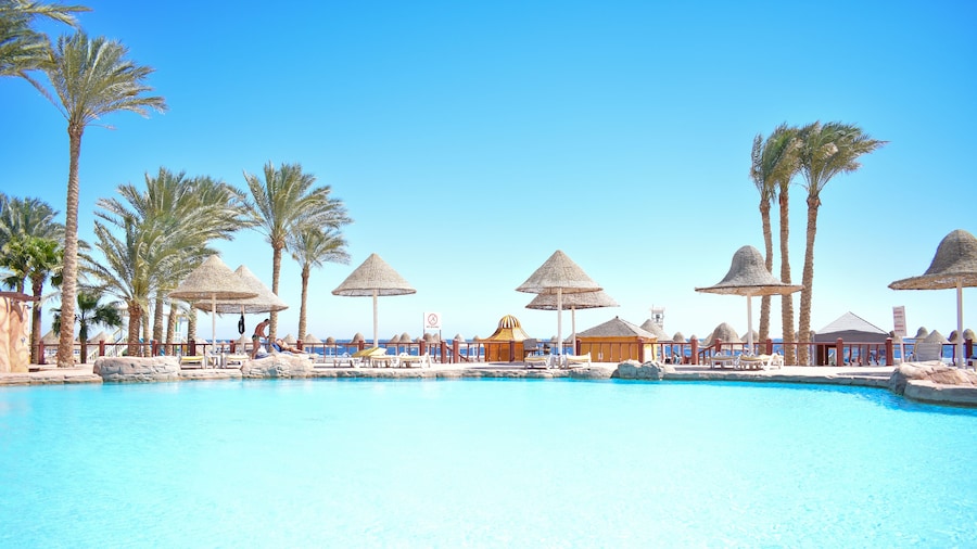 Parrotel Beach Resort