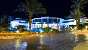 مدخل المنشأة