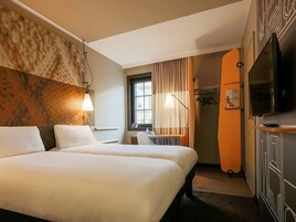 Room, 2 Twin Beds | In-room safe, desk, soundproofing, iron/ironing board