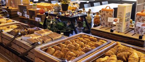 Daily to-go breakfast for a fee